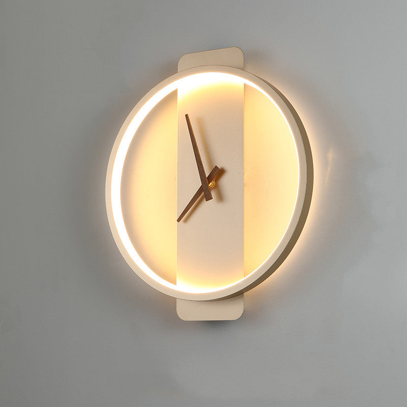 Nordic-Inspired Wall Lamp – Elegant Bedside Lighting with Integrated Clock